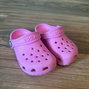 Toddler Crocs Size 7